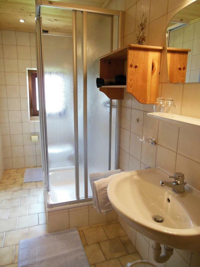 Gaestehaus Gruenbacher Кёссен Экстерьер фото