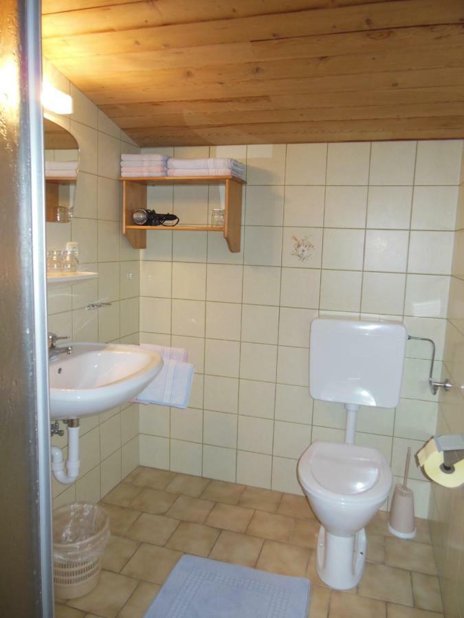 Gaestehaus Gruenbacher Кёссен Экстерьер фото